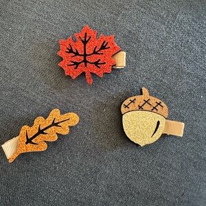 🦃 Thanksgiving/ Autumn Leaf and Acorn Hair Clips - Red, Gold, Tan, Set of 3!